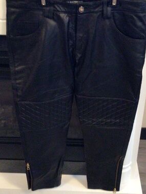 Women’s size 38 waist leather fads faux leather pants in good used condition